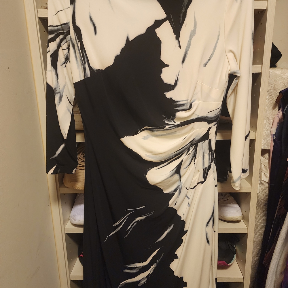 Lauren Ralph Lauren Black and Cream Long Sleeve Dress